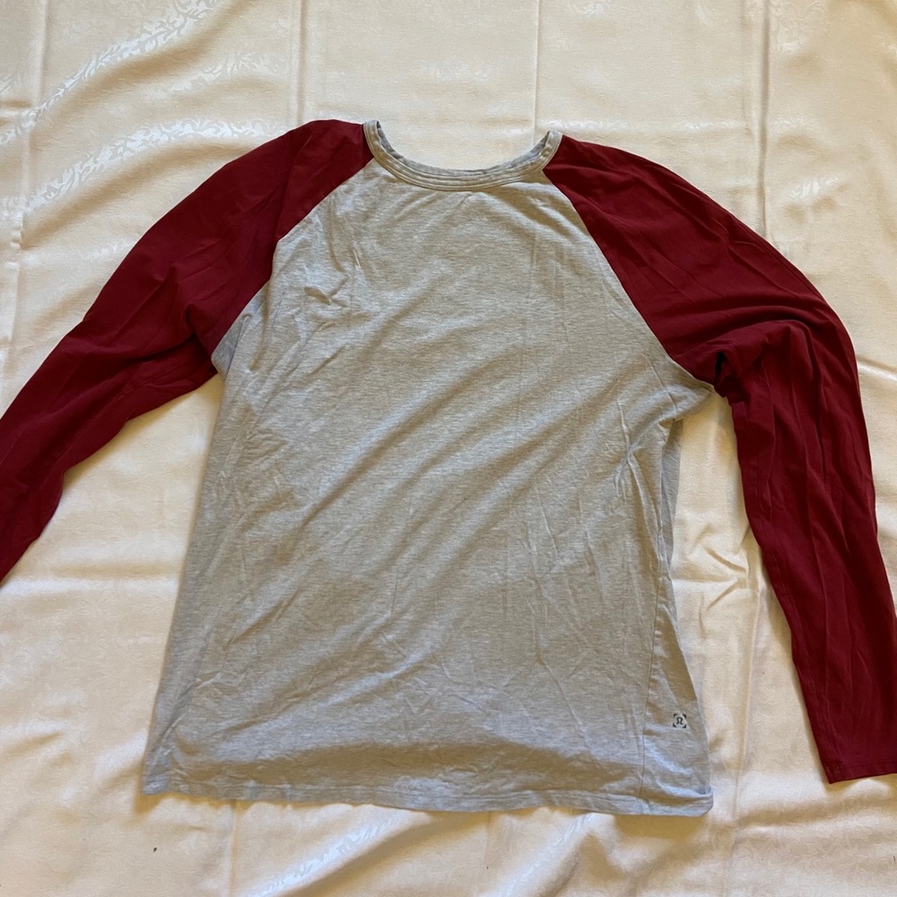 Lululemon Baseball Tee